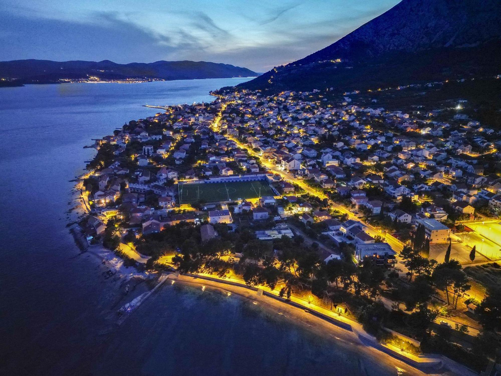 Oliva Villa *