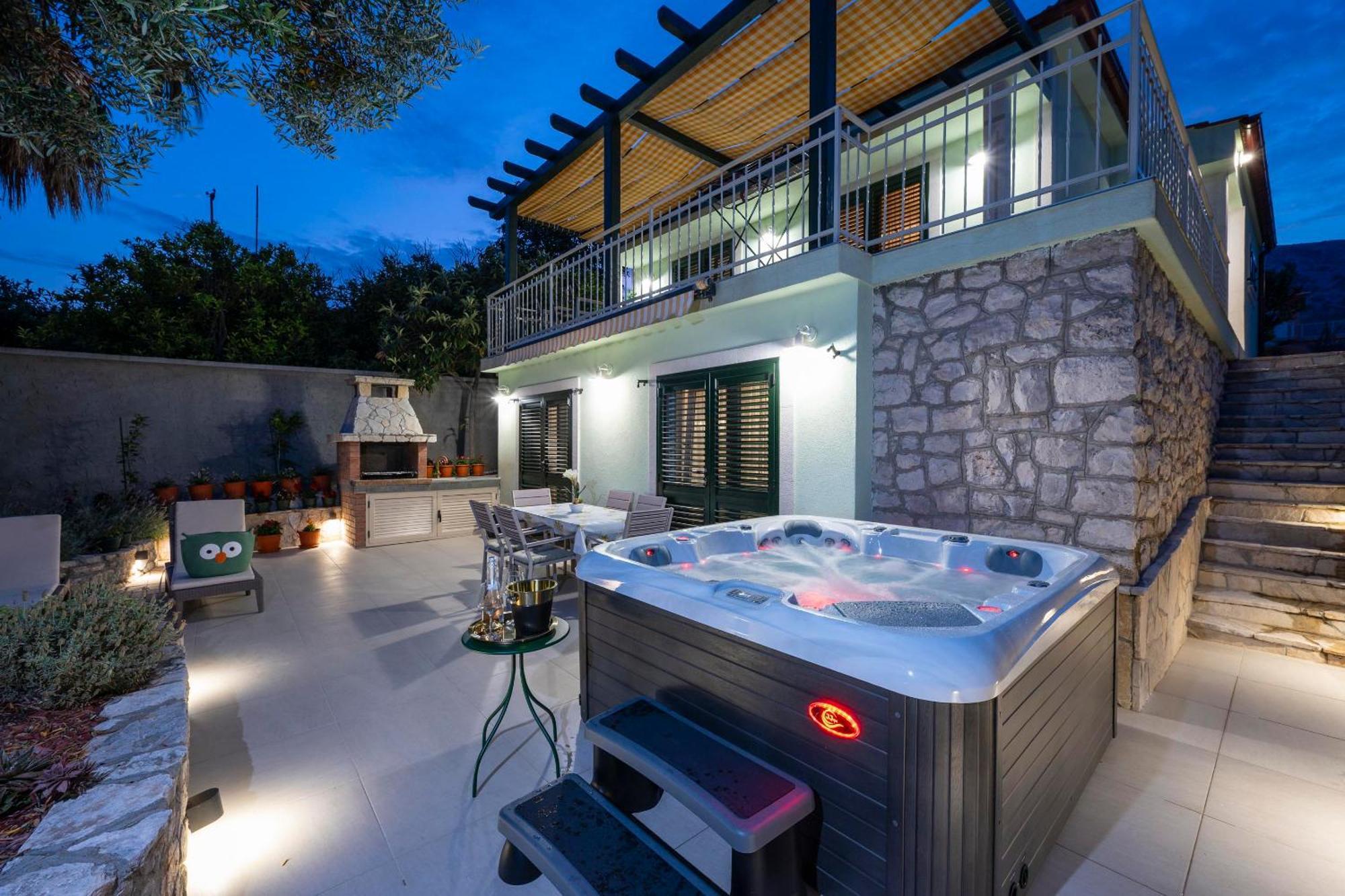 Villa Oliva *